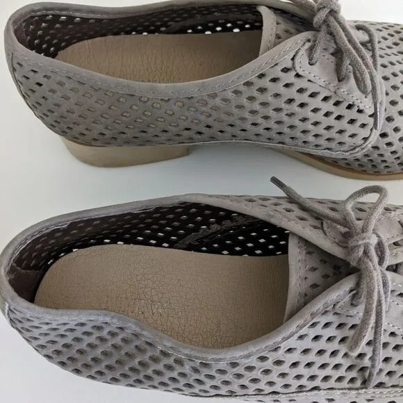 Nine West Taupe Gray Leather Cut Out Almond Toe Shoes Women's 9