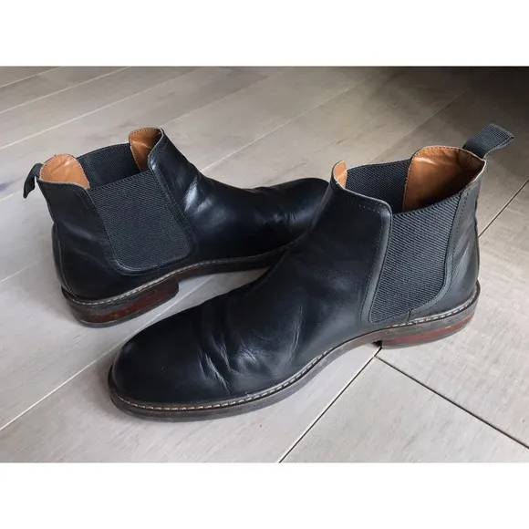 Nordstrom men black double gore boots 12 M leather