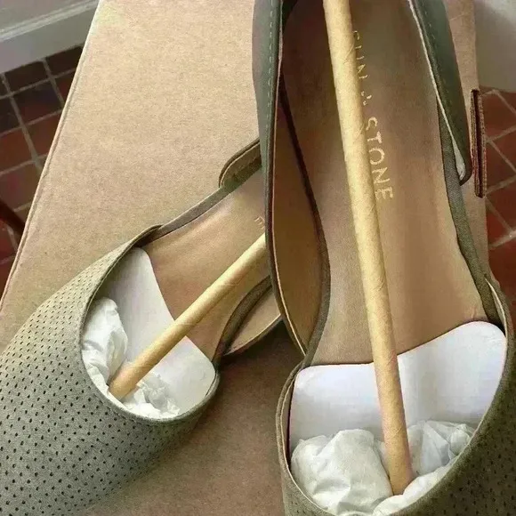 NWB SUN STONE Free SHIPPING Green Henlley Pointed Block Heel Slip On Flats 6