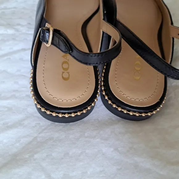 NWOB COACH Women’s Vae Leather Skimmer Size 5 B Color Black