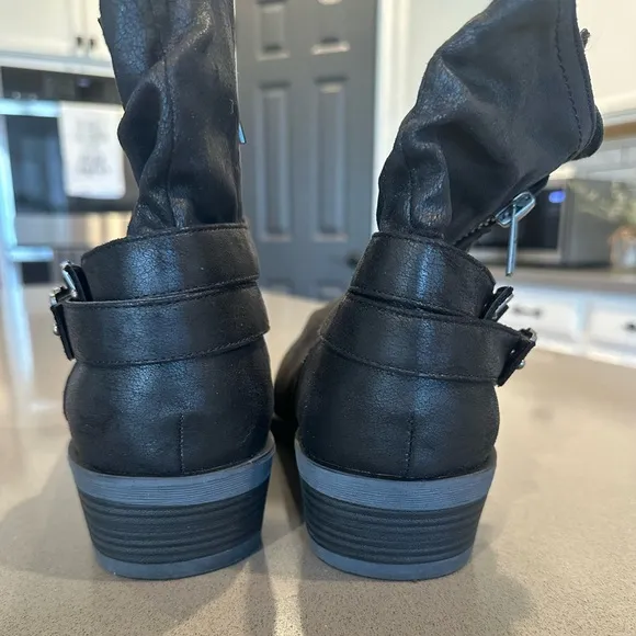NWOB! Torrid Moto Boots Side Zip Buckles