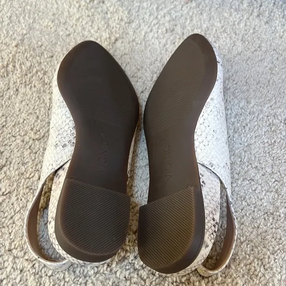 NWOB! Vionic SZ 6.5 jade sling back comfort flats.