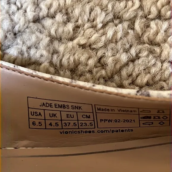 NWOB! Vionic SZ 6.5 jade sling back comfort flats.