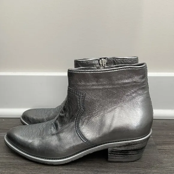 NWOB! Zadig &amp; Voltaire Metallic Silver Ankle Boots  Size 8 US | 39 EU