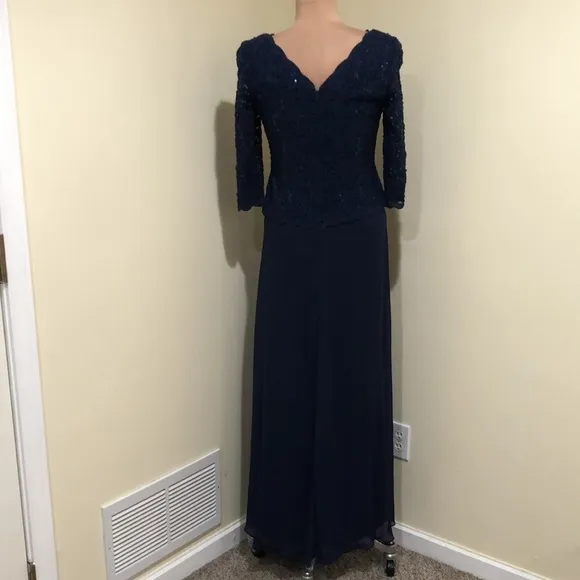 NWOT Alex Evenings Maxi Dress Size 6 Navy Blue Floral Lace Sequin Boat Neck Gown