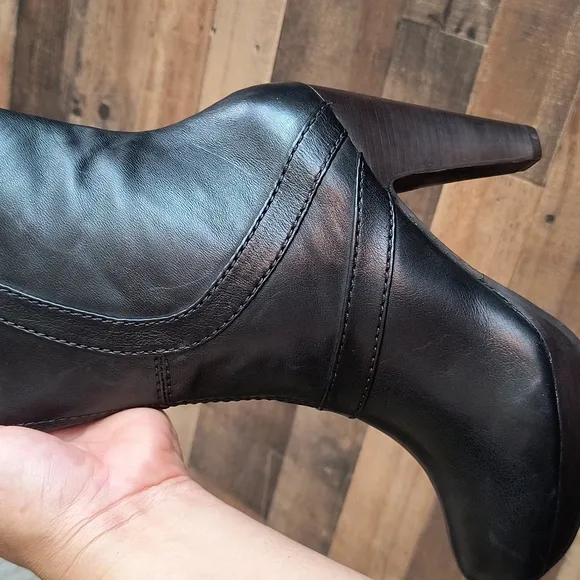 NWOT Bivel Black Leather High Heeled Knee-High Boots Sz EU 37.5 US 7 Women