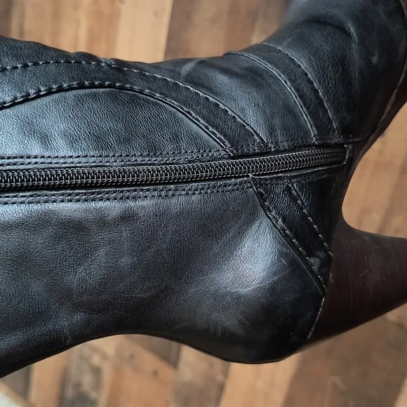 NWOT Bivel Black Leather High Heeled Knee-High Boots Sz EU 37.5 US 7 Women