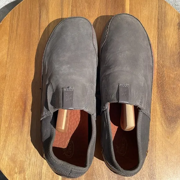 NWOT Chaco Men’s Thompson Slip Casual Shoe Size 9