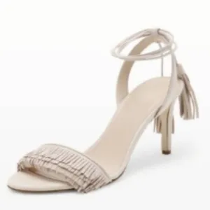 NWOT Club Monaco Journie Fringe Pump Chalk Suede Leather