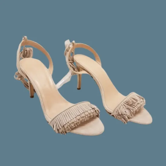 NWOT Club Monaco Journie Fringe Pump Chalk Suede Leather