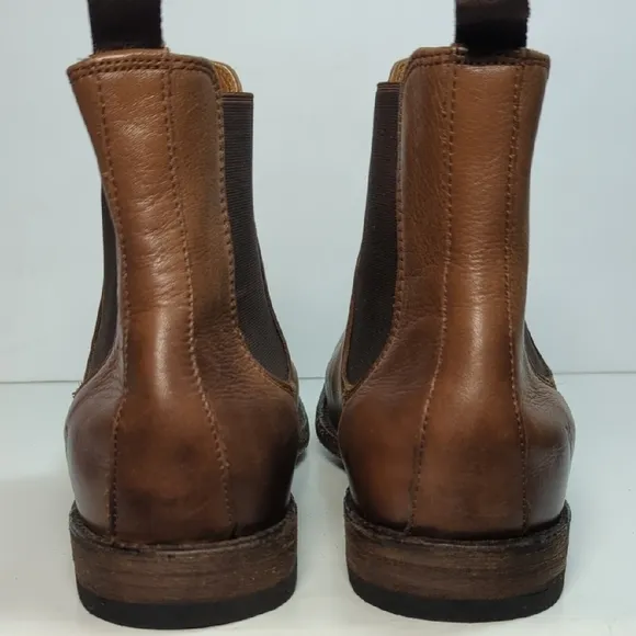 NWOT Frye Brown Leather Chelsea Boots with Elastic Panels mens size 8