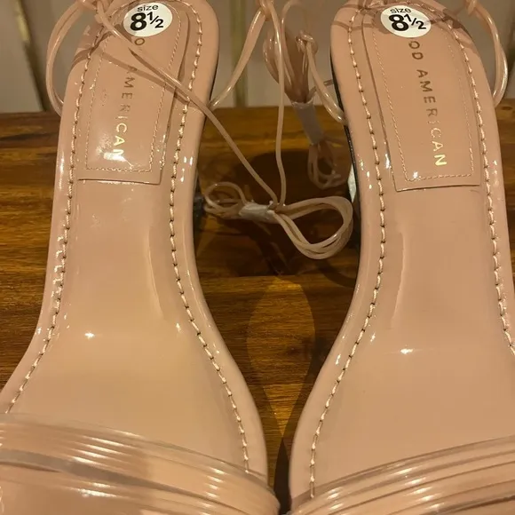 NWOT Good American nude ankle wrap wedges with clear wedges