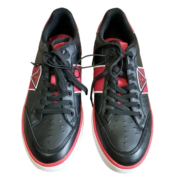 NWOT Guess Men's Shoes