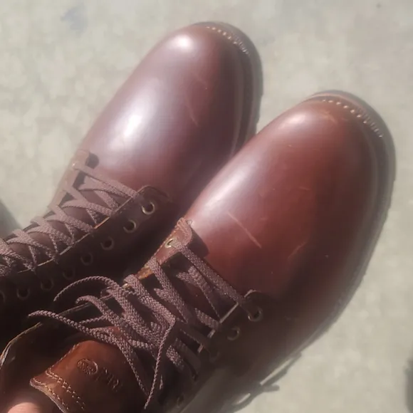 NWOT Timberland Boots