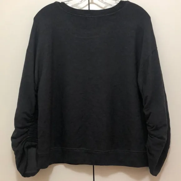 NWT $156 Sundry Heart Patches Boat-Neck Sweatshirt in size 0 / XS!