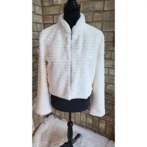 NWT Betsey Johnson FAUX FUR Ivory cream white cropped coat jacket long sleeves S
