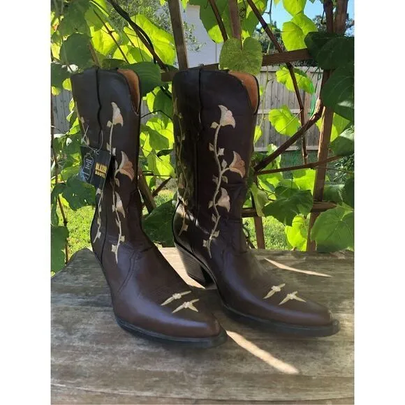 NWT Blazer Boots Romero Bros Embroidered Floral Western Cowgirl 8.5