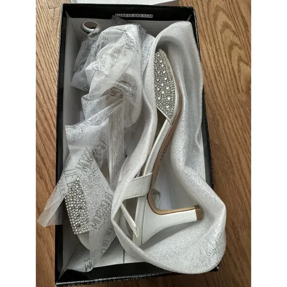 NWT De Blossom Collection Sandals, Heels, Shoes Size 8 Adyson Open Toe NewInBox