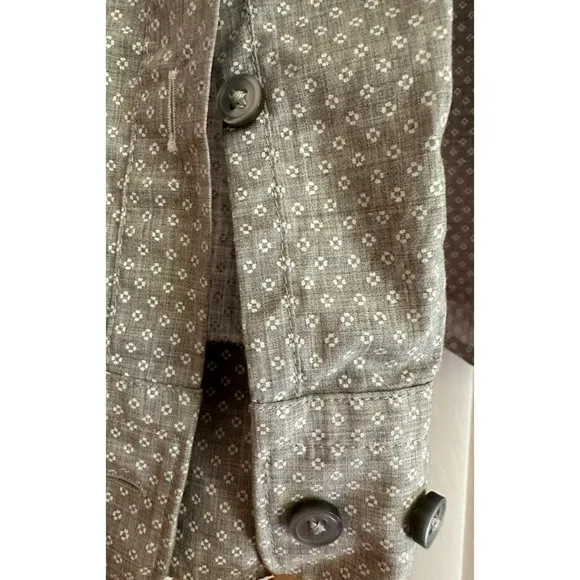 NWT Hugo Boss Lukas Dress Shirt Gray/White Floral |  S