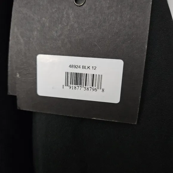 NWT Ieena for Mac Duggal Black Classic Sleeveless A-Line Gown  Pockets SZ 12