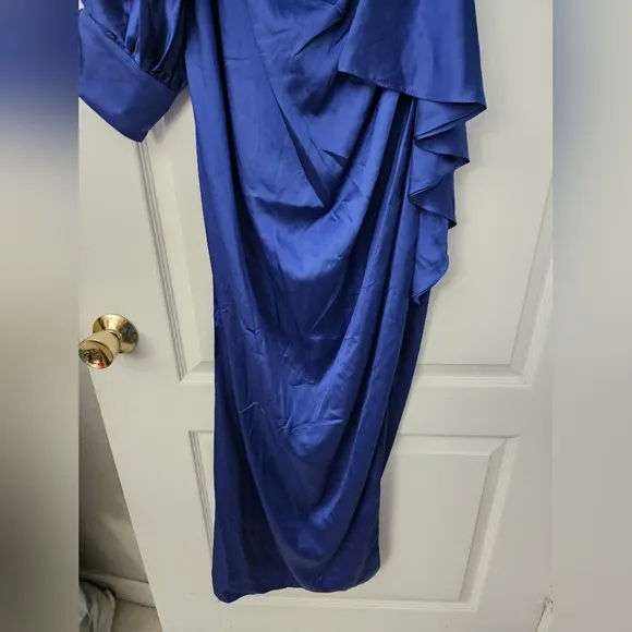 NWT Ieena for Mac Duggal Saphire Blue One Shoulder Bishop Sleeve Gown Sz 10