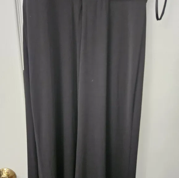 NWT Mac Duggal 26127 Black Cutout Back Formal Gown SZ 6