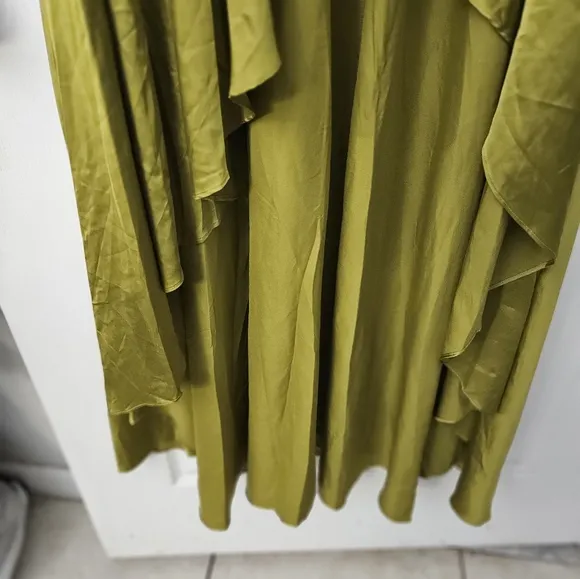 NWT Mac Duggal 49141 Chartreuse Green Asymetrical One Shoulder Dress Sz 10