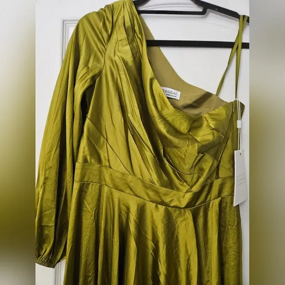 NWT Mac Duggal 49141 Chartreuse Green Asymetrical One Shoulder Dress Sz 10