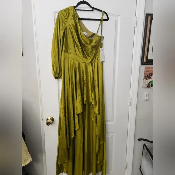 NWT Mac Duggal 49141 Chartreuse Green Asymetrical One Shoulder Dress Sz 10