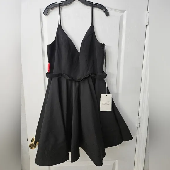 NWT Mac Duggal 49225 Spaghetti Strap Backless Dress SZ 18W