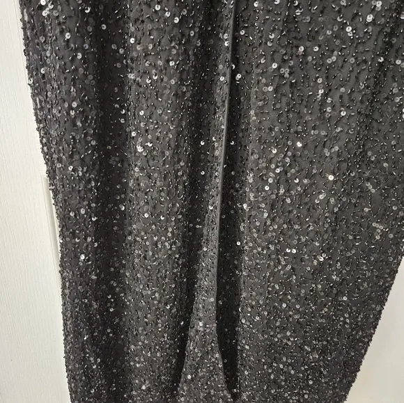 NWT Mac Duggal Black Embellished Floral High Neck Gown SZ 12