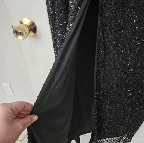 NWT Mac Duggal Black Embellished Floral High Neck Gown SZ 12