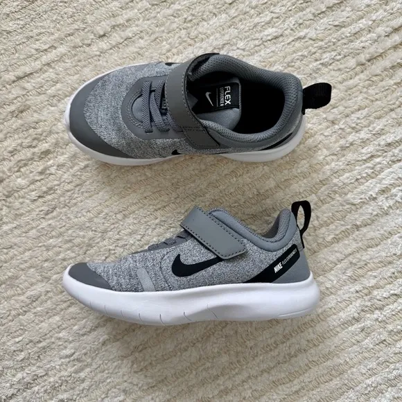 NWT Nike Kids Flex Experience RN 8 PSV Runner Gray Shoes