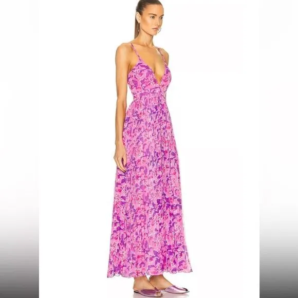 NWT ROCOCO SAND Lei Maxi Dres in Bubblegum Medium Revolve