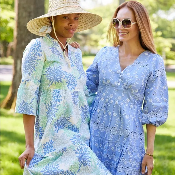 NWT Sail To Sable Coral Print Bell Sleeve V-Neck Dress, S