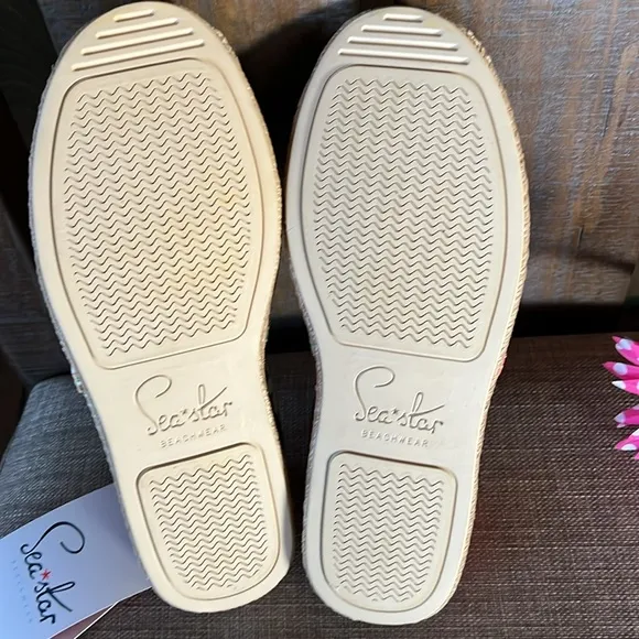 NWT SeaStar Frances Valentine Beachcomber Espadrille, 4 Girl