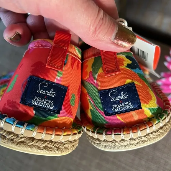 NWT SeaStar Frances Valentine Beachcomber Espadrille, 4 Girl