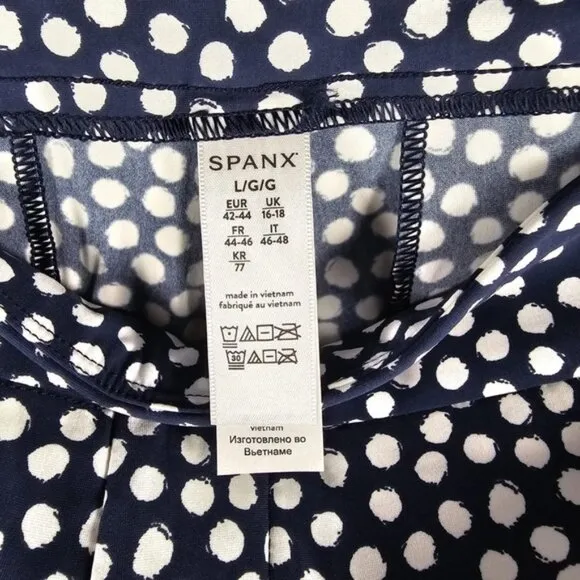 NWT SPANX Sunshine Shorts, 10” Pull On Bermuda Navy Painted Dot 50214R LARGE