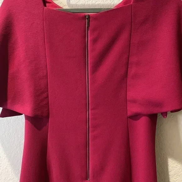 NWT - Trina Turk Madame Butterfly Cape Sleeve Crepe Dress - Size 2