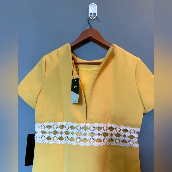 NWT TUCKERNUCK Canary Mod Camelot Dress Yellow Aspen Gold Dara Dress Size Small