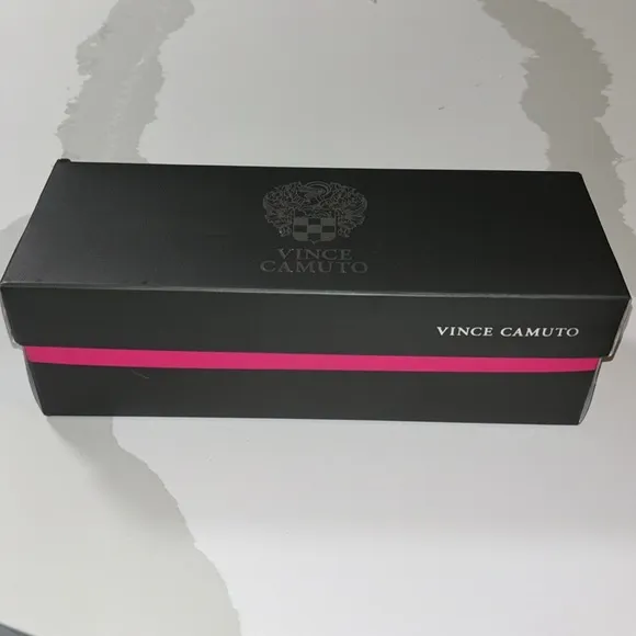 NWT Vince Camuto Valarrae Black Leather Ballet Flats 7 MSRP $165