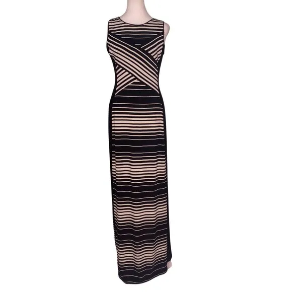 NWT - WHBM Sleeveless White &amp; Black Striped Boat Neck Maxi Dress Size Small #260