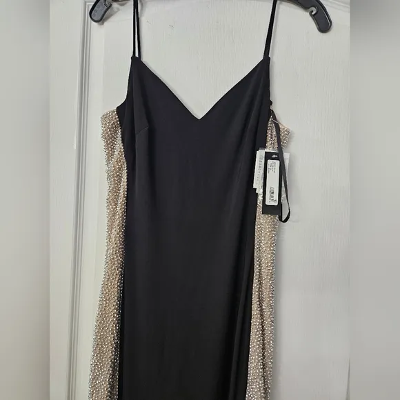 NWT Xscape Beaded Mesh Detail Sleeveless Sheath Gown Sz 10 Black Nude Silver