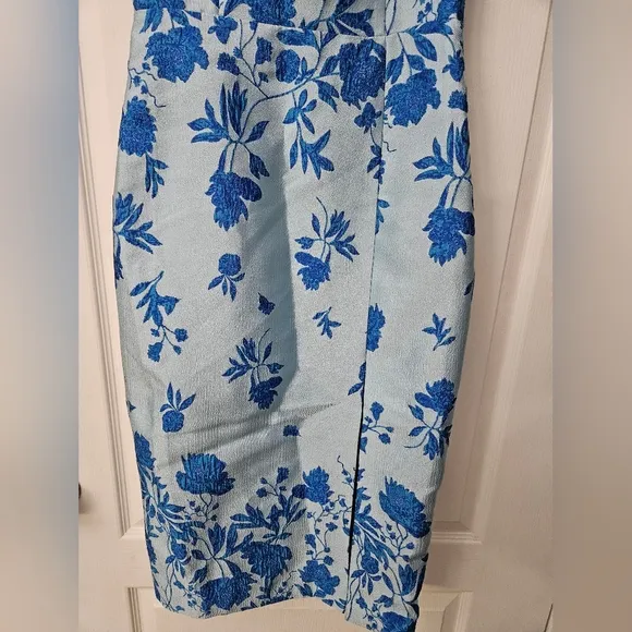 NWY monique lhuilier 1900sd Blue Floral Midi Dress SZ 4