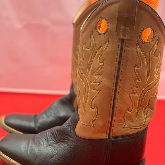 Old west two-tone, cowboy boots