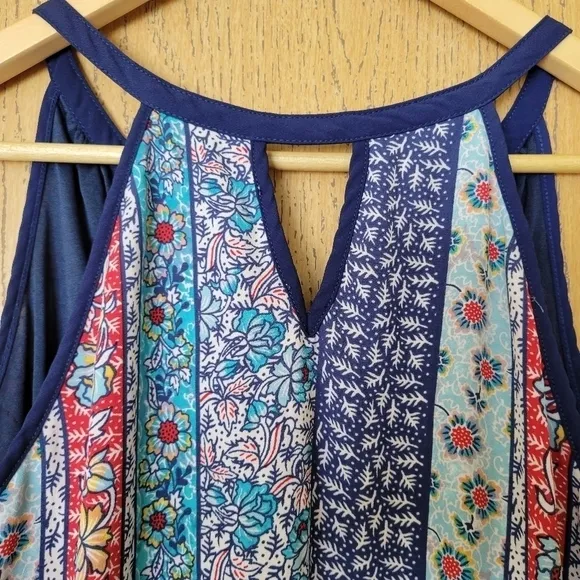 Olive &amp; Oak floral boho sleeveless shift swing sundress v neck tassel cut out S