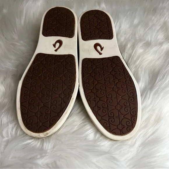 OLUKAI Pehuea Slip On Womens Shoes