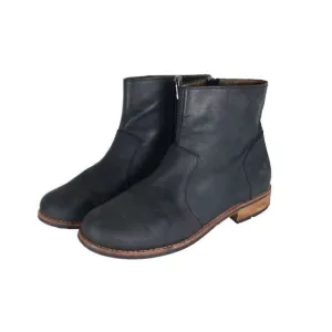 olukai Women's Kaona Il US 7 Black Leather Side Zip Ankle Boots Booties
