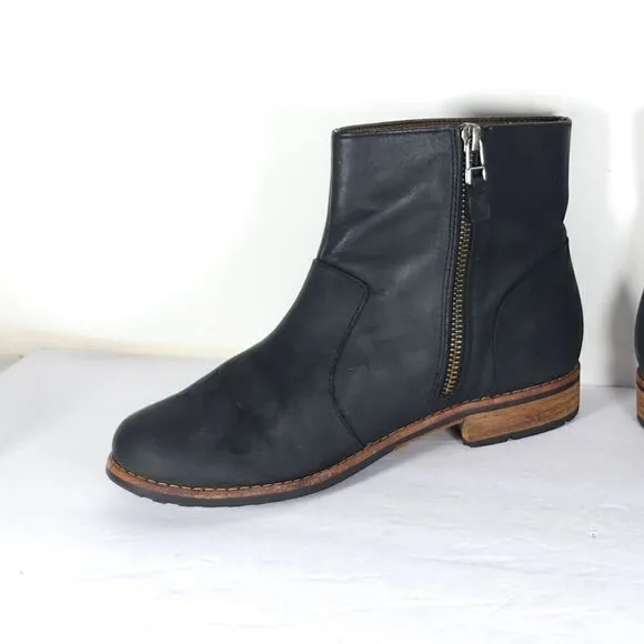 olukai Women's Kaona Il US 7 Black Leather Side Zip Ankle Boots Booties