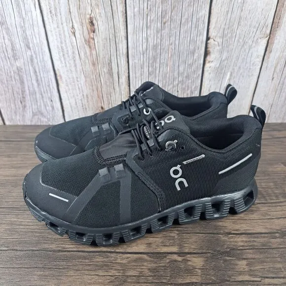On Cloud 5 Waterproof Slip On Black Bungee Running Sneaker Women's Sz 5.5 (VGC)